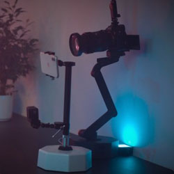 SEE robotics launches crowdfunding campaign for the first robot for vloggers