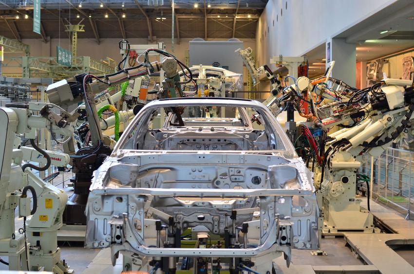 Toyota to apply artificial intelligence to boost efficiency in its factories