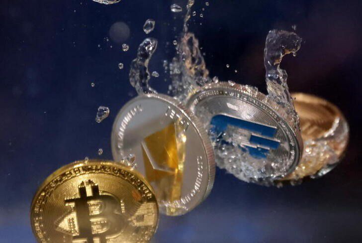 U.S. senators unveil bill to regulate cryptocurrency