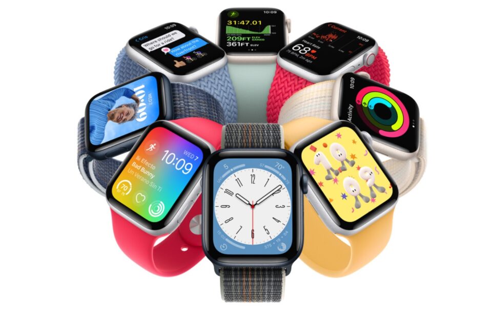 Smartwatches fuel wearable band market growth
